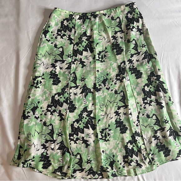 Escada Women’s Green Black White Silk A~Line Layered Silk Split‎ Midi Skirt 36/S - Picture 7 of 7